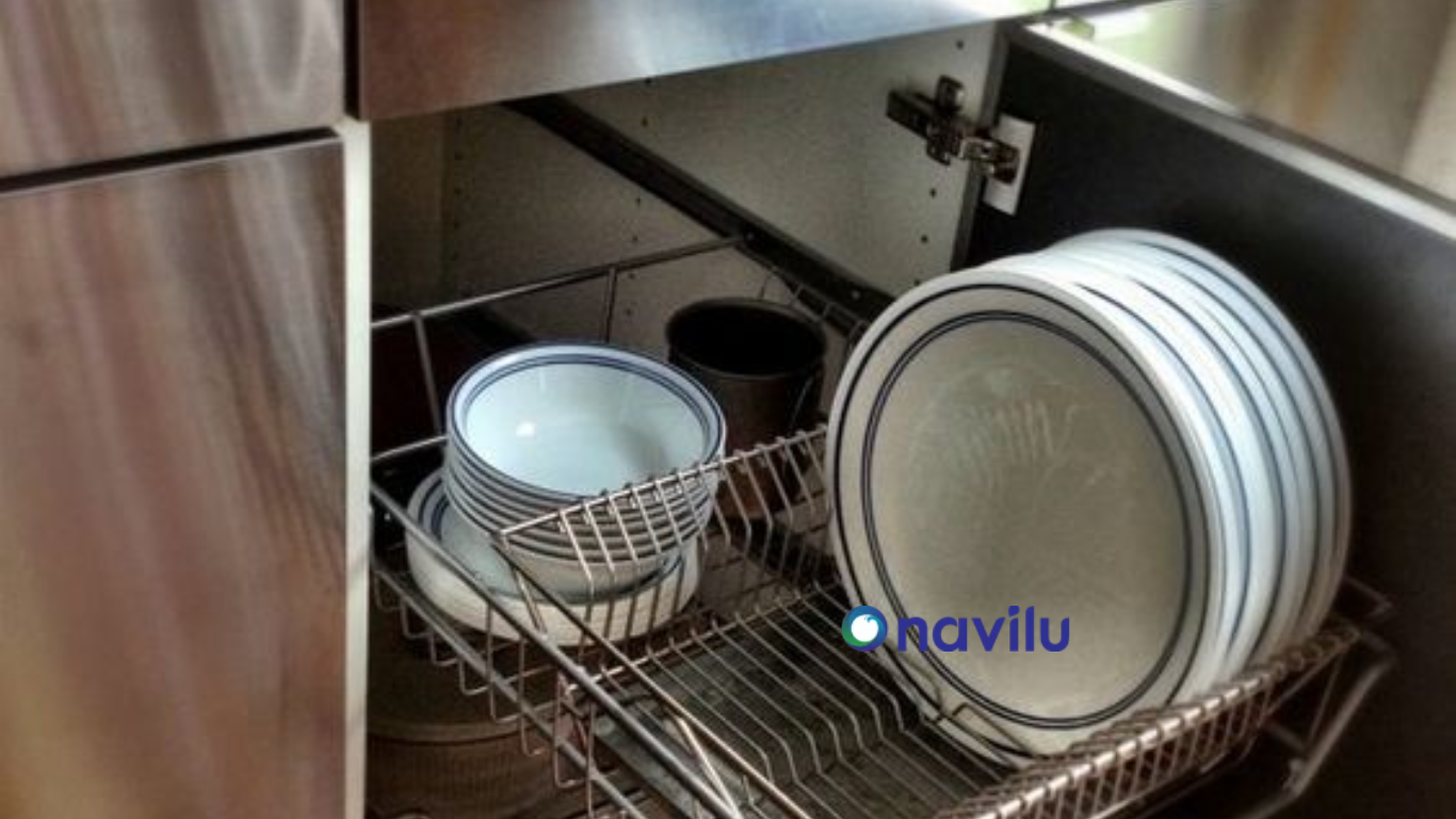 plate-basket--kitchen-accessories-4.png